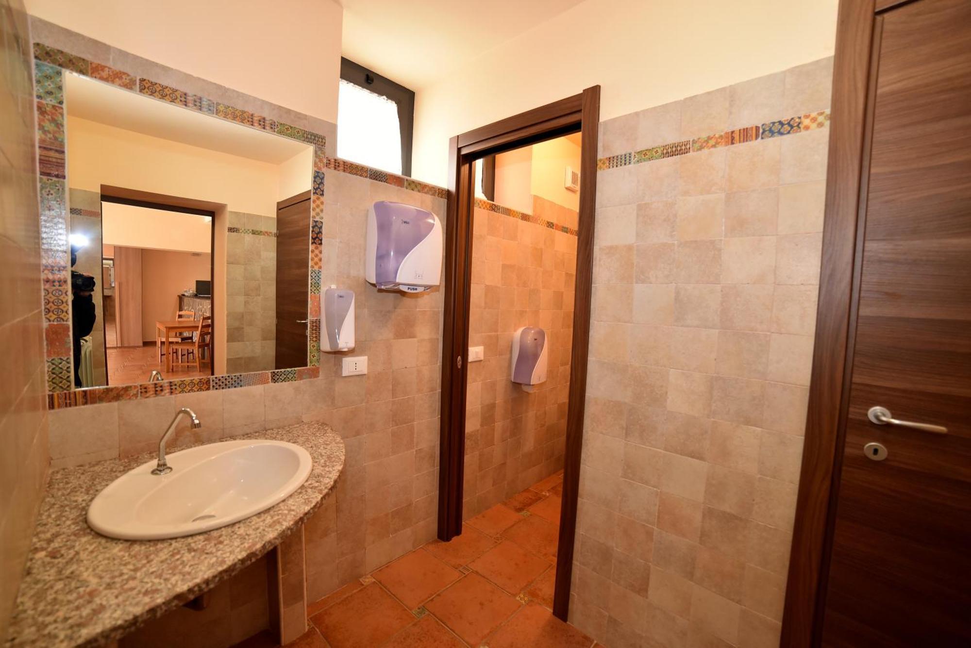 Air B&B Pleasant Moments 볼세나 외부 사진